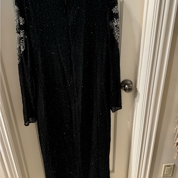 Pure silk, beaded formal gown - Picture 4 of 5